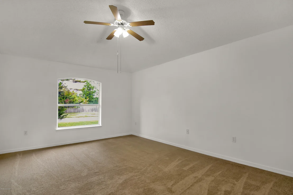 Photo of 1027 Hibiscus Street