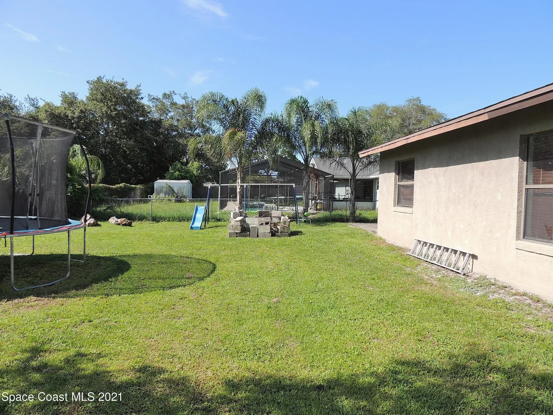 Photo of 6105 Wilderness Avenue