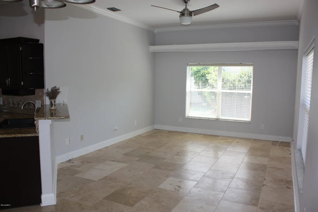 Photo of 213 Ivory Drive