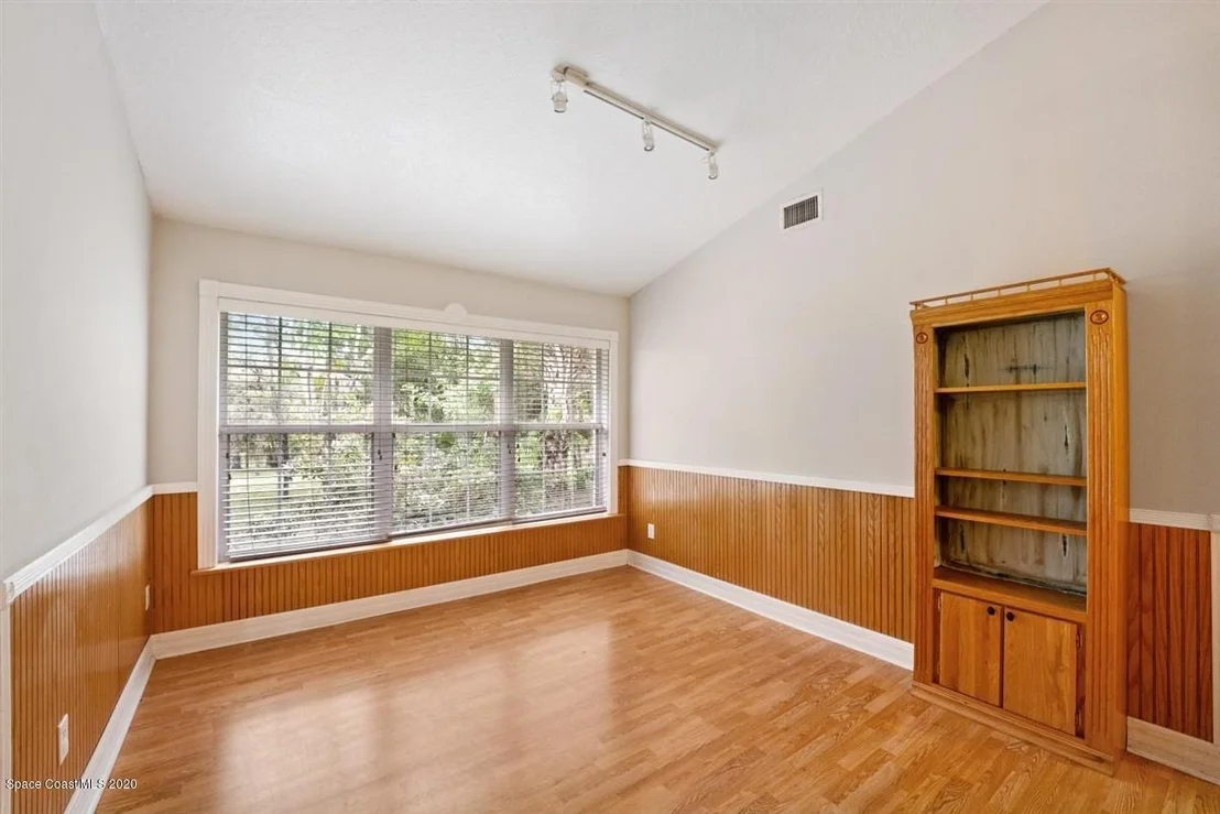 Photo of 5551 Senne Road