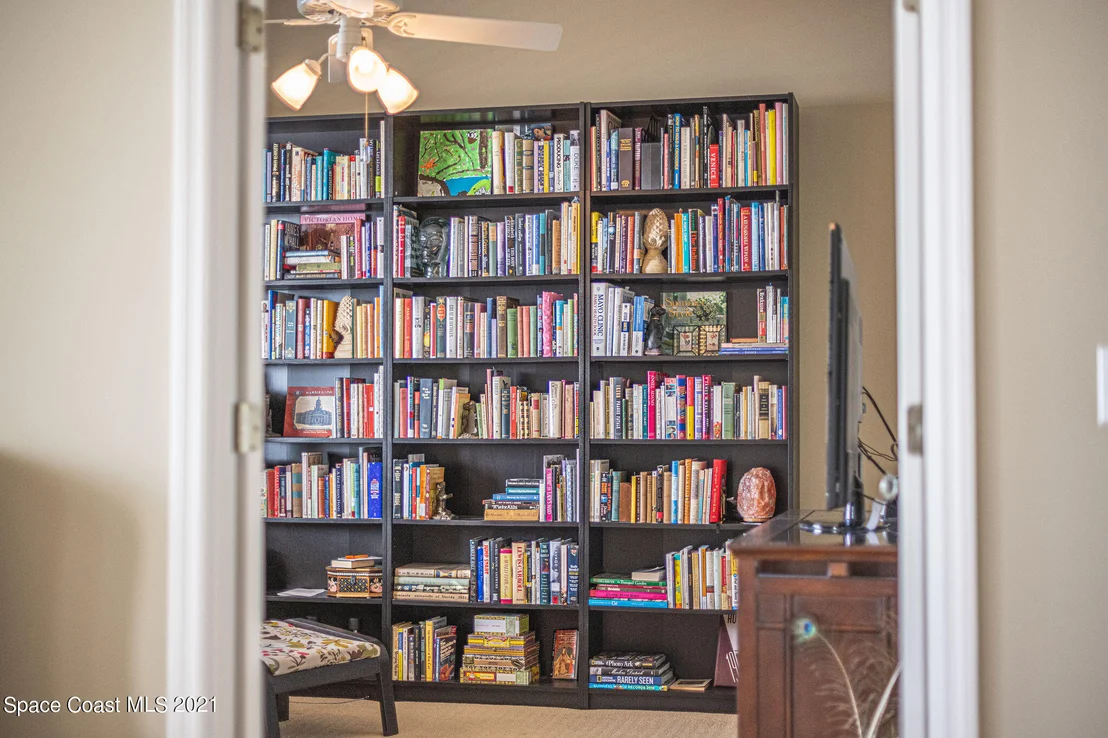 Photo of 176 Bayshore Drive