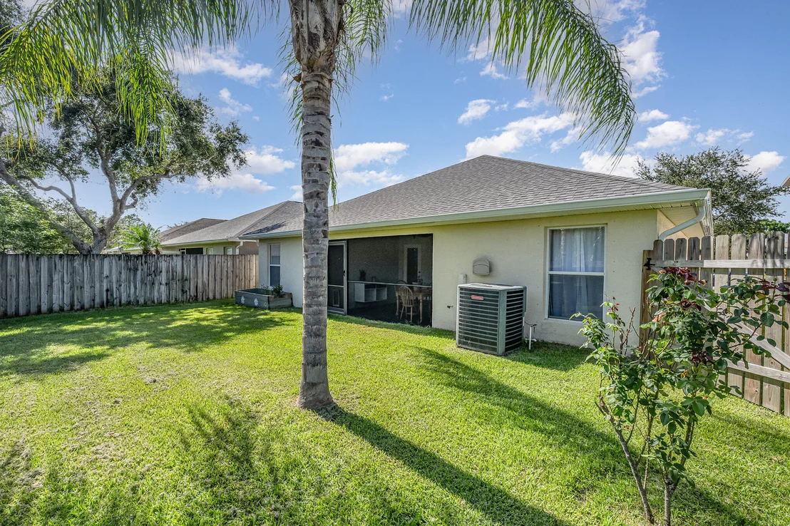 Photo of 2650 Stratford Pointe Drive