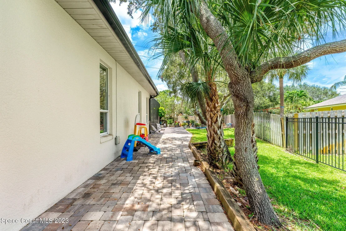 Photo of 891 Peregrine Drive