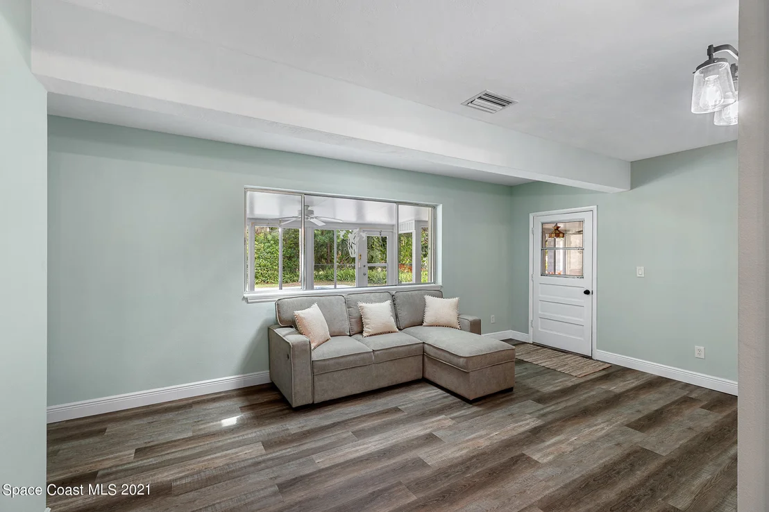 Photo of 2615 Forest Drive