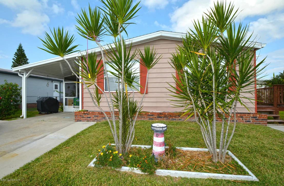 Photo of 1978 Coco Plum Street NE