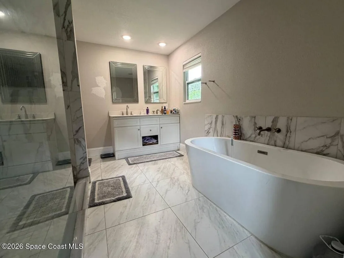 Photo of 1790 Harlock Road