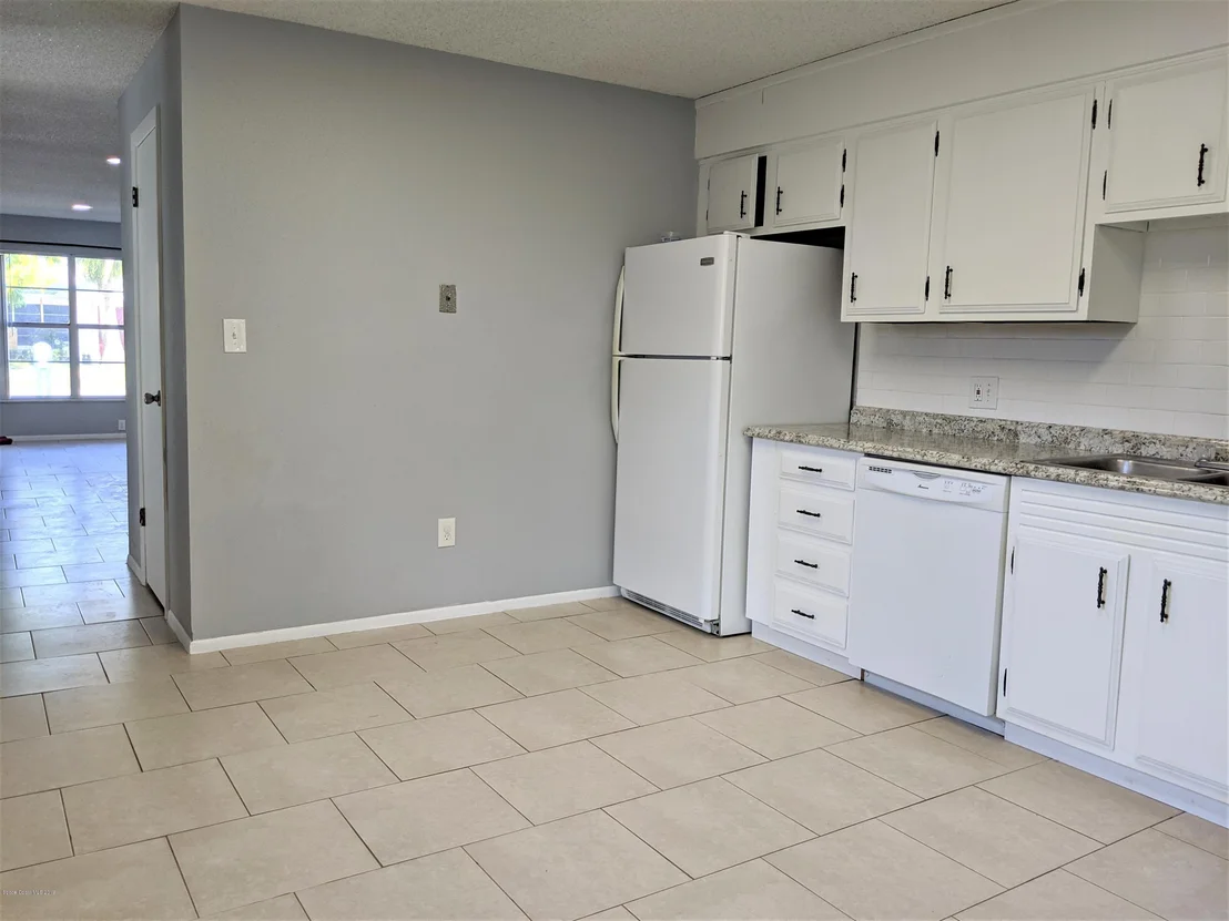 Photo of 409 Count Street