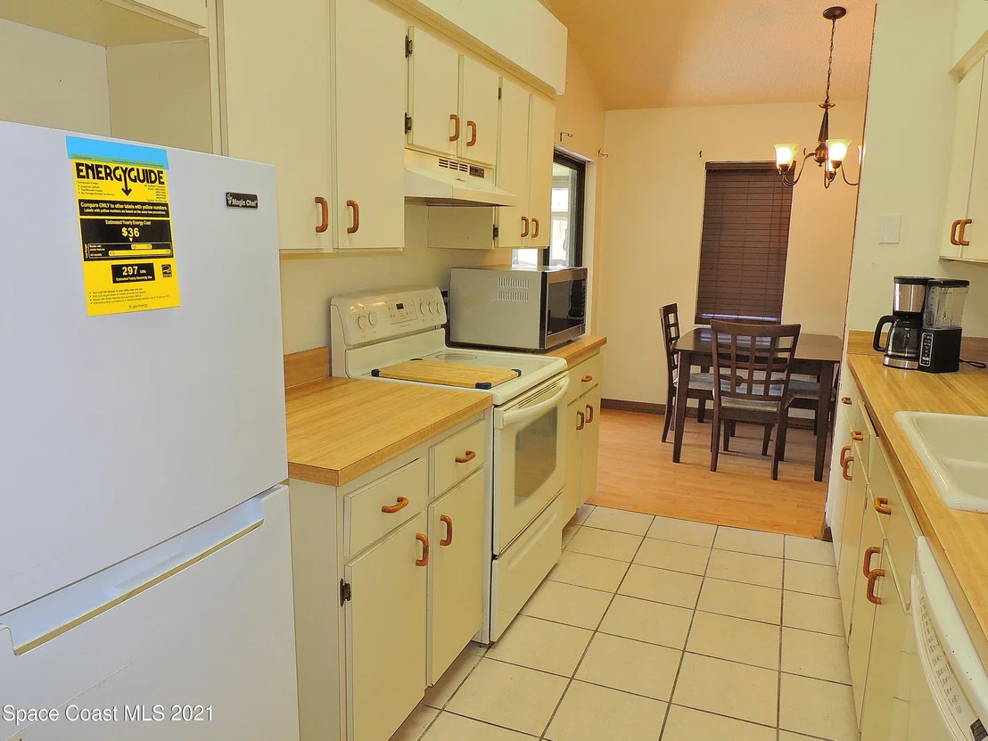 Photo of 6105 Wilderness Avenue