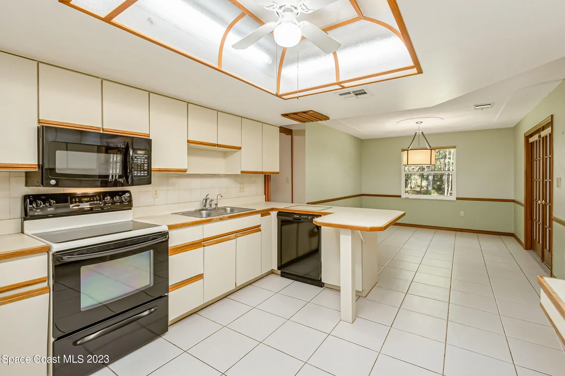 Photo of 3975 Corey Road