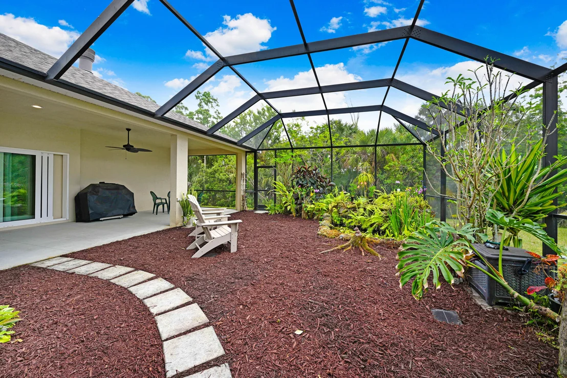 Photo of 2690 Weber Road