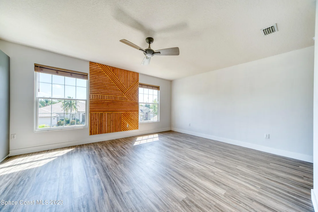 Photo of 1424 Sumter Lane