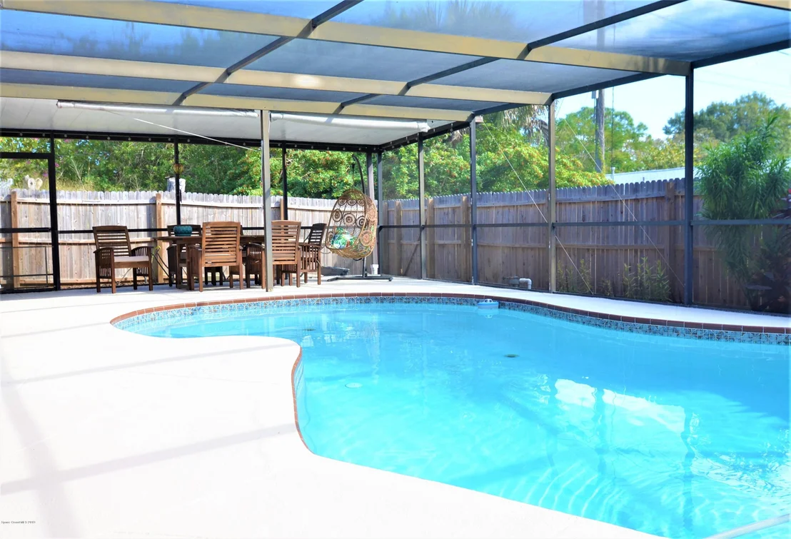 Photo of 2916 Shepard Drive