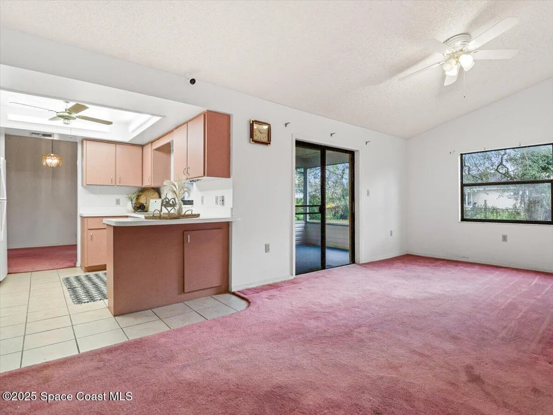 Photo of 6845 Harp Avenue