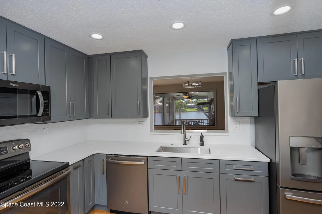 Photo of 1134 Rivermont Drive