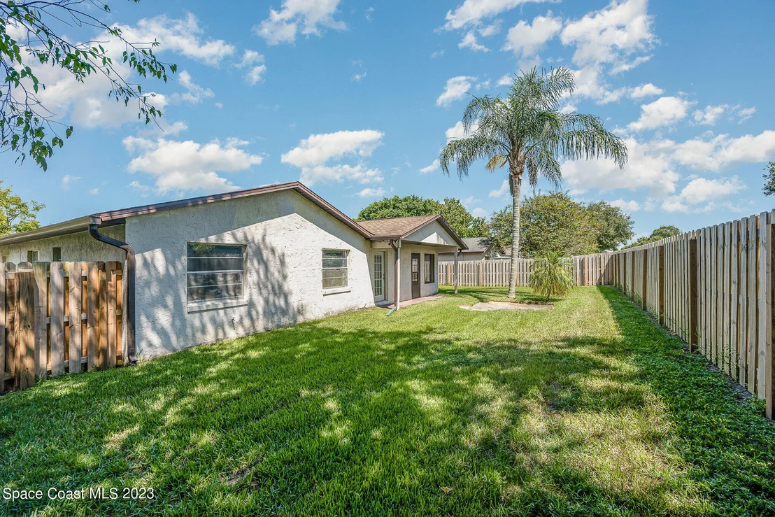 Photo of 845 Westport Drive