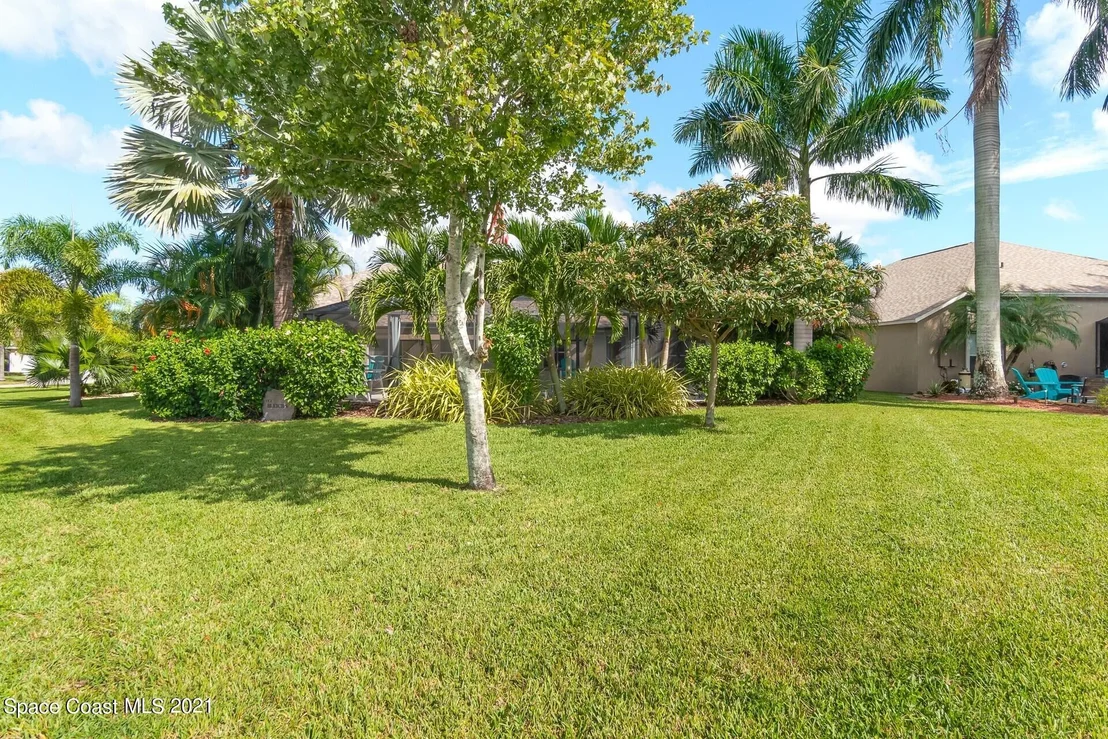 Photo of 1878 Auburn Lakes Drive