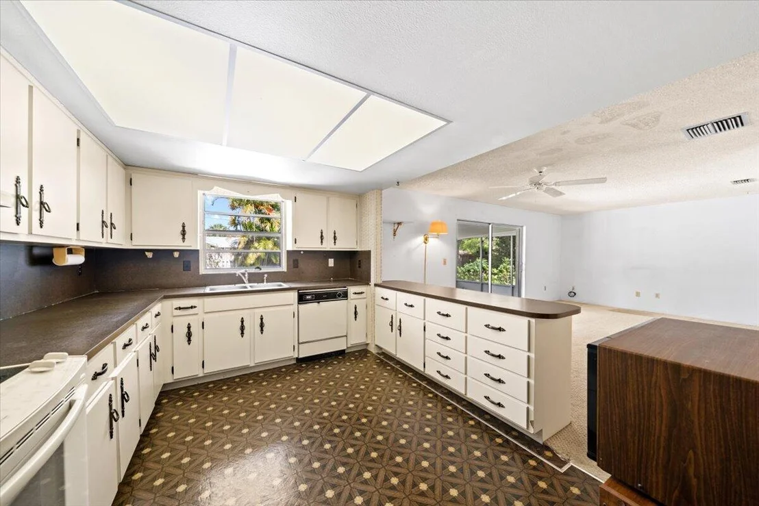 Photo of 308 Clayton Avenue