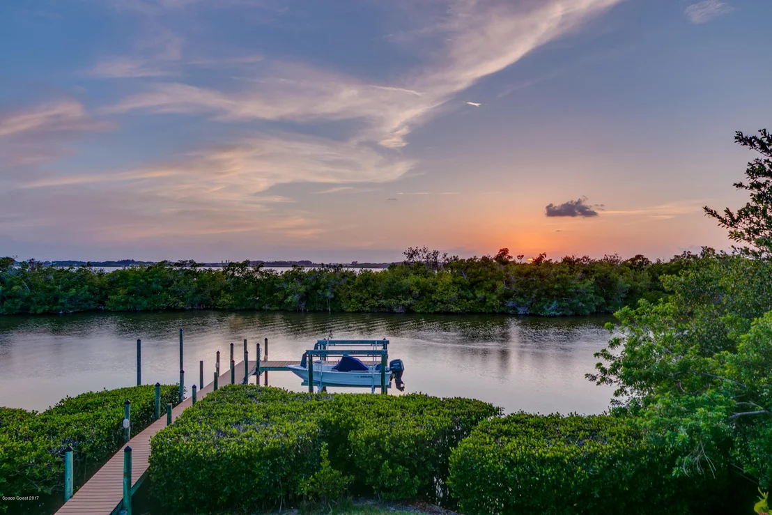 Photo of 298 Lanternback Island Drive