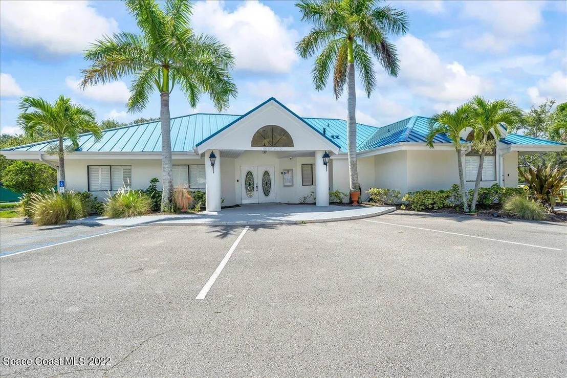 Photo of 233 Peregrine Drive