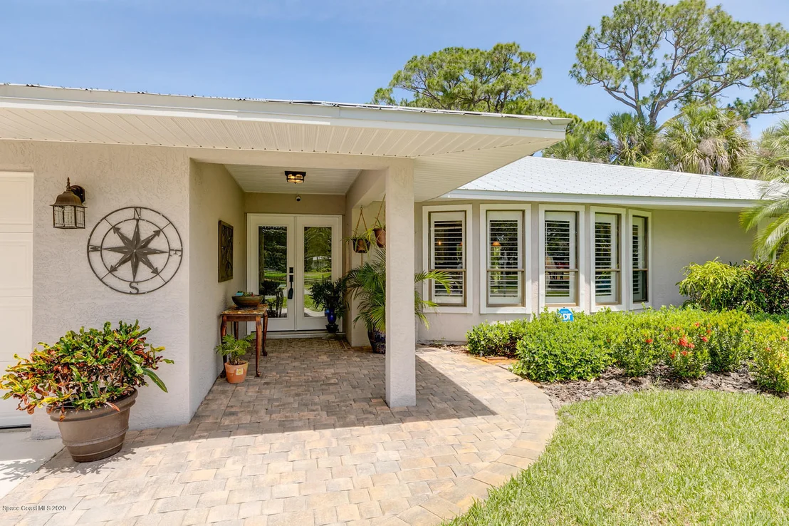 Photo of 406 Ormond Drive