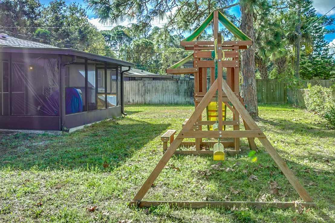 Photo of 1059 La Paloma Drive