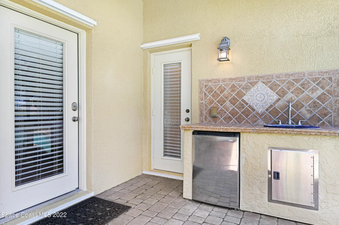 Photo of 3845 Waterford Drive