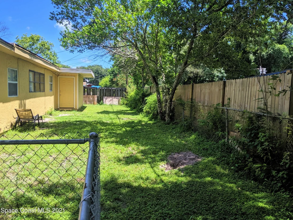 Photo of 1207 Yale Lane