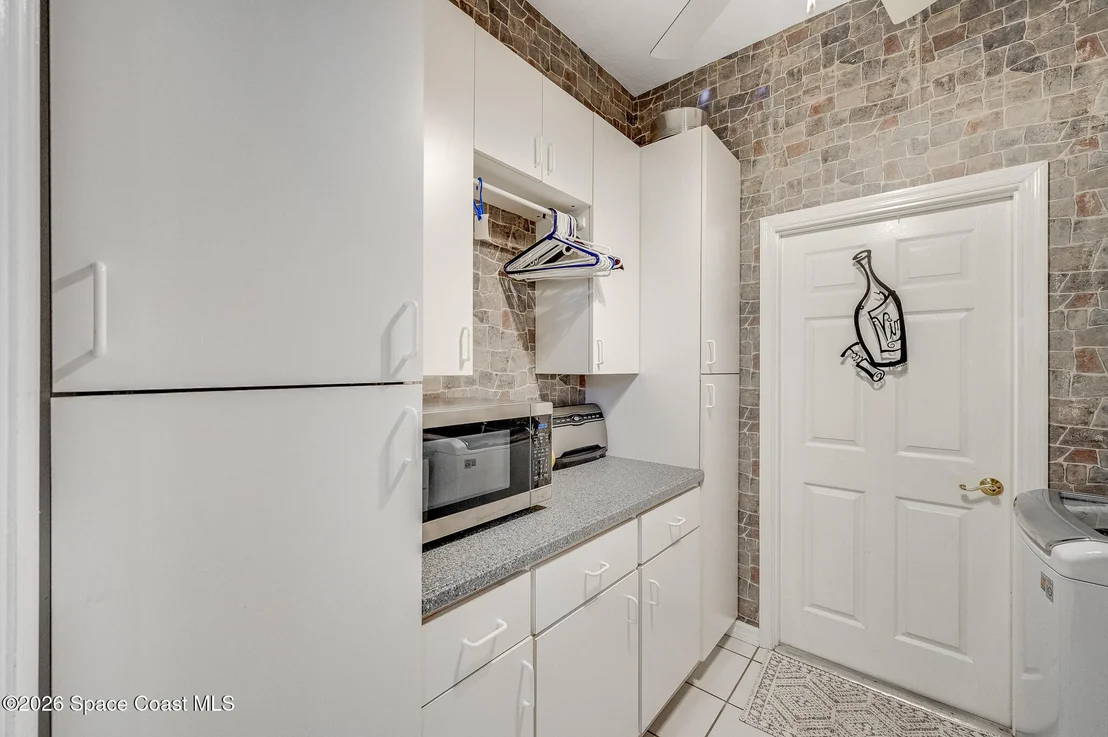 Photo of 370 Normandy Drive
