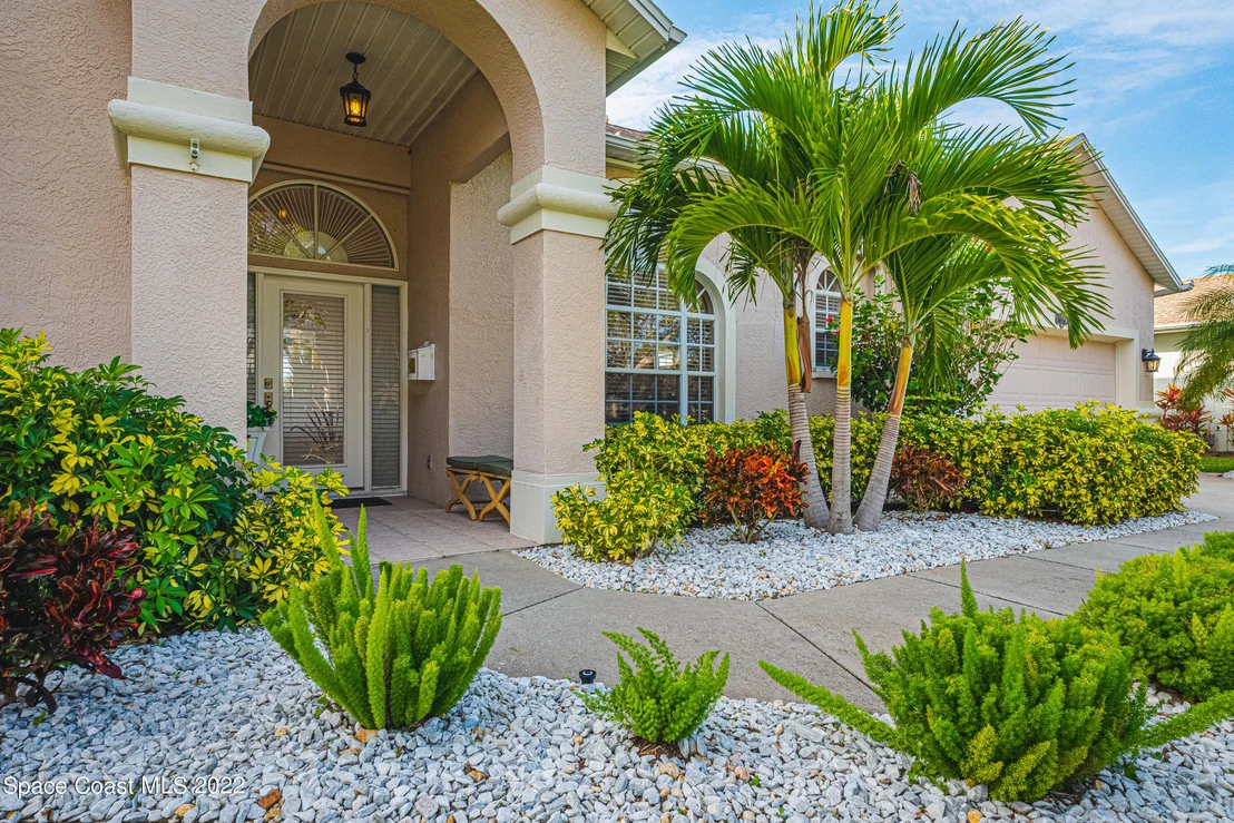 Photo of 5710 Sheffield Place