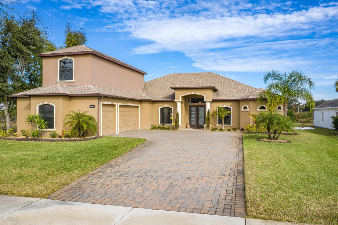Photo of 6472 Flora Vista Place