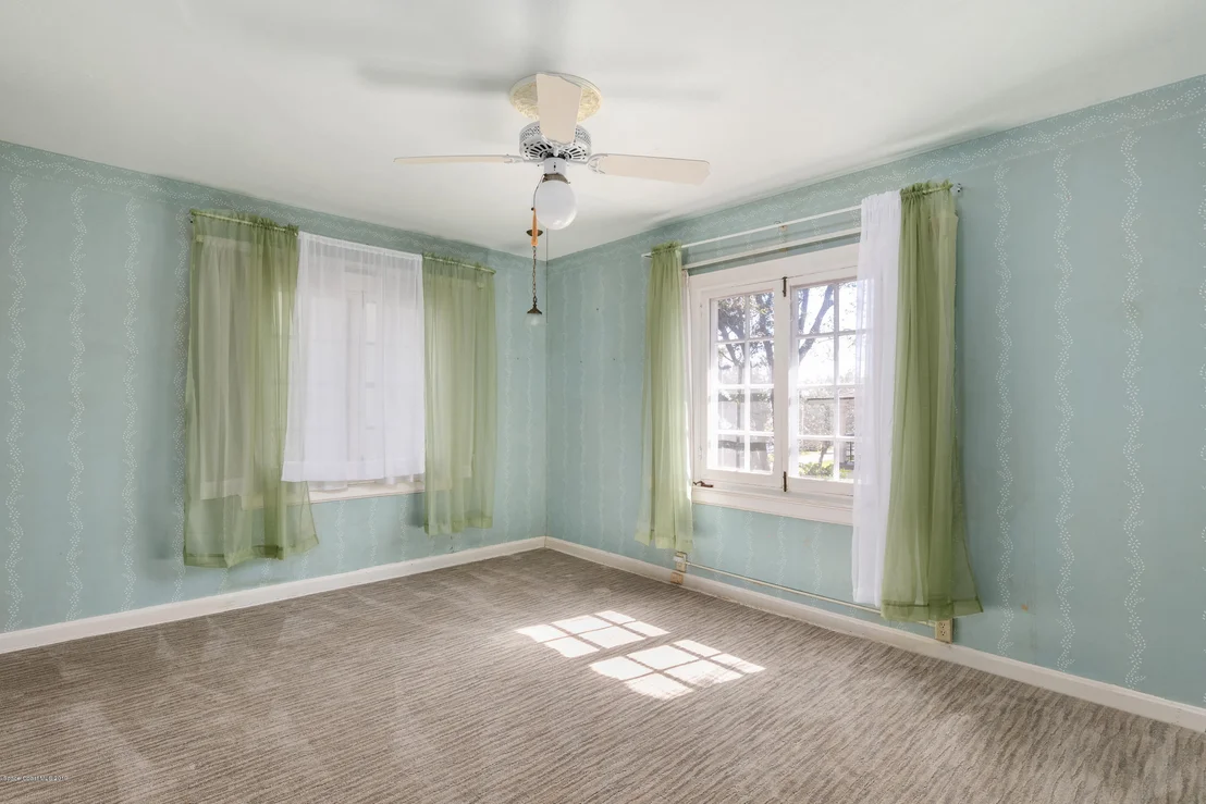 Photo of 1305 Rockledge Drive