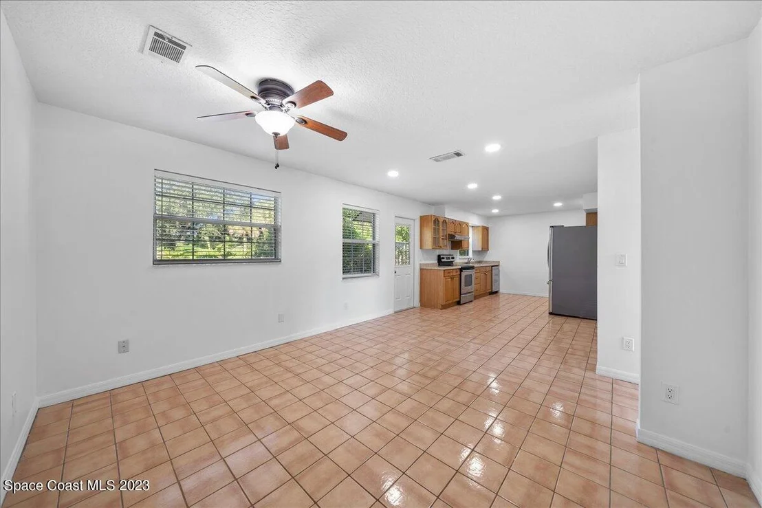 Photo of 539 Sylvia Road