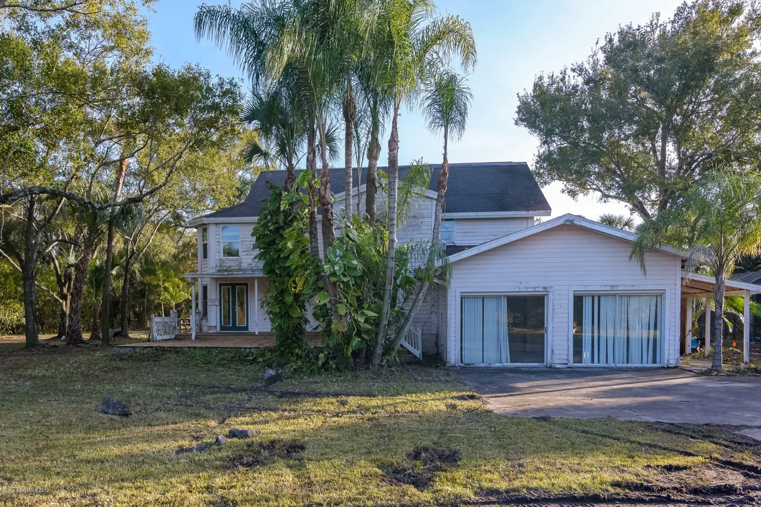 Photo of 3570 Hield Road
