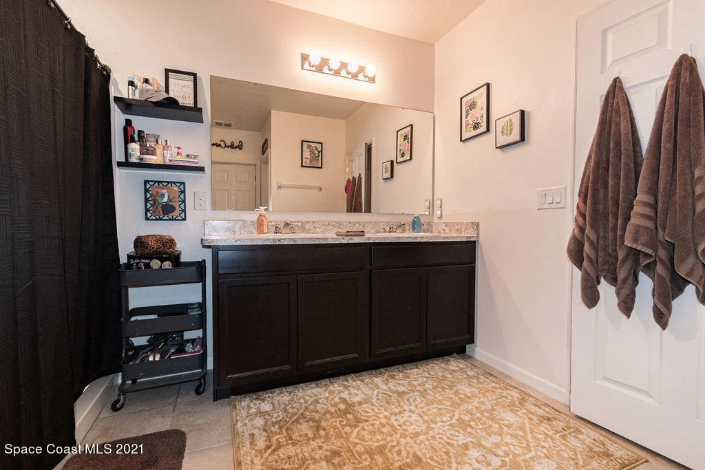 Photo of 4323 Starling Place