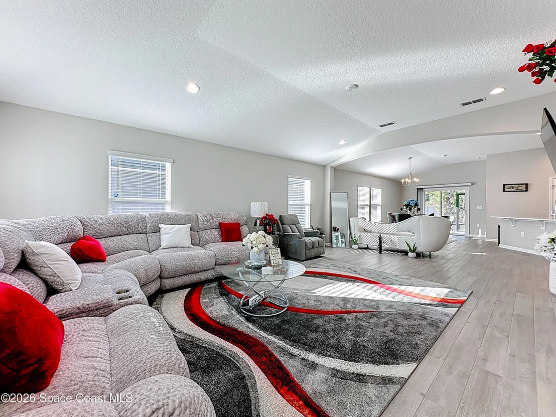 Photo of 65744 Edgewater Drive