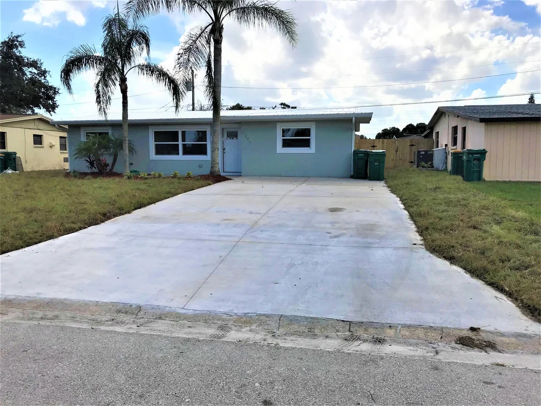 Photo of 1397 Stanley Lane
