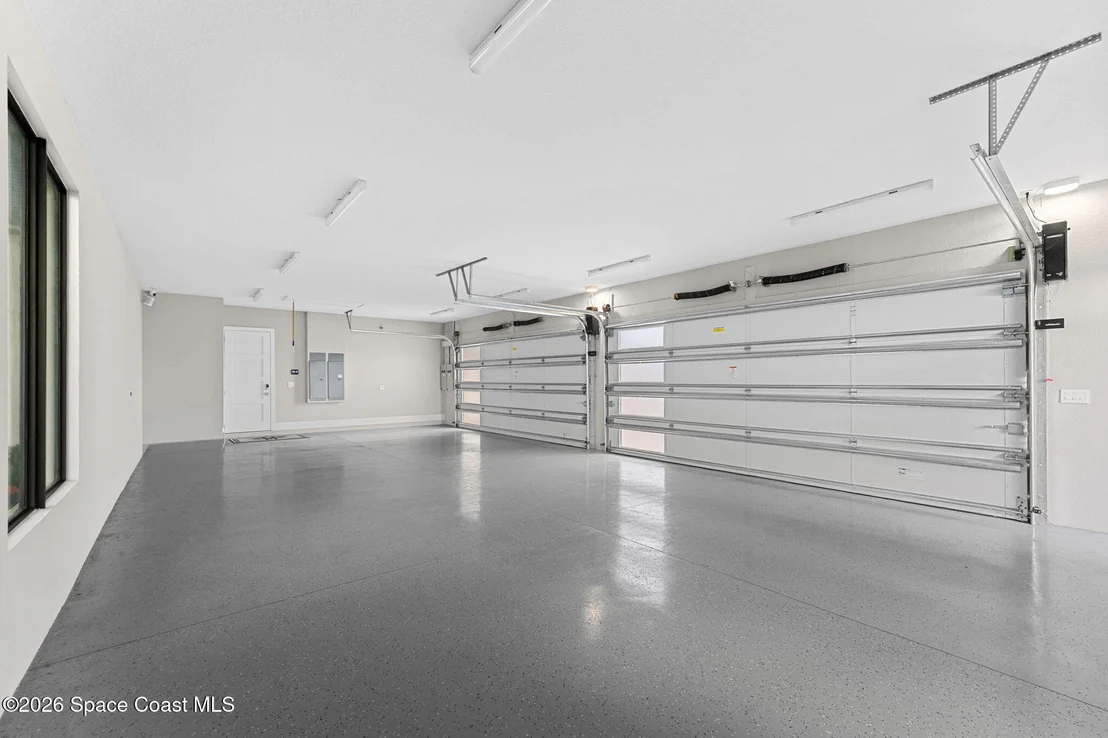 Photo of 3618 Lake Adelaide Place