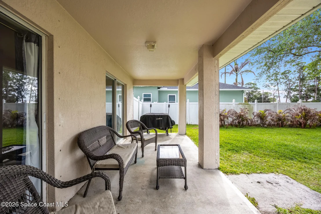 Photo of 2425 Tuscarora Court