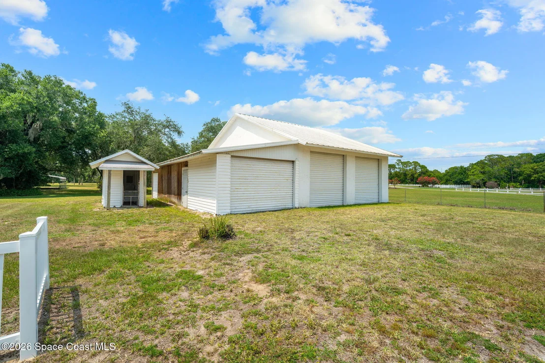 Photo of 4690 Rayburn Road