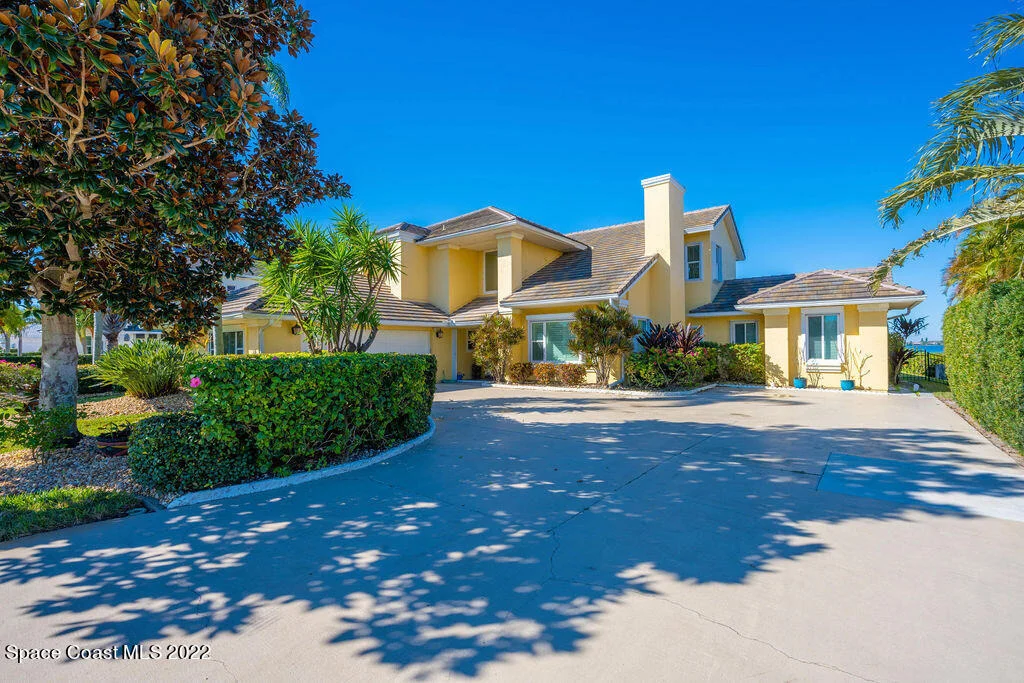 Photo of 460 Lanternback Island Drive