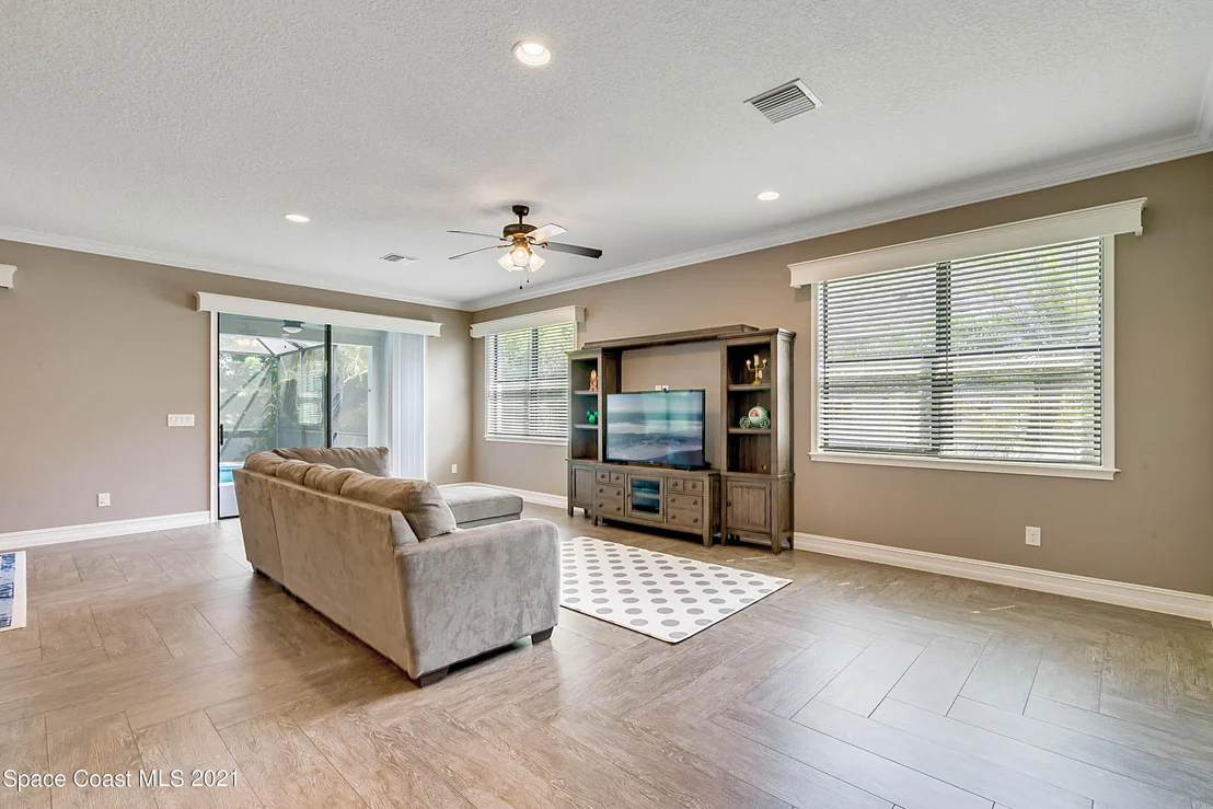 Photo of 8122 Strom Park Drive