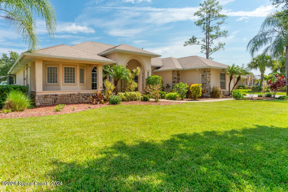 Photo of 2131 Windbrook Drive SE