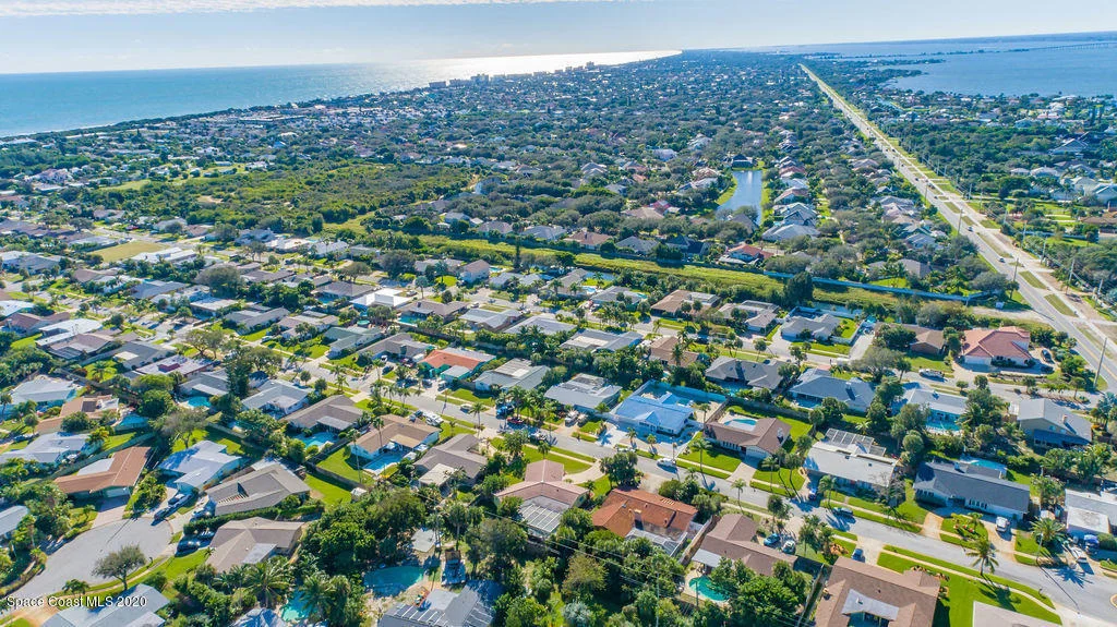 Photo of 250 Sand Pine Road