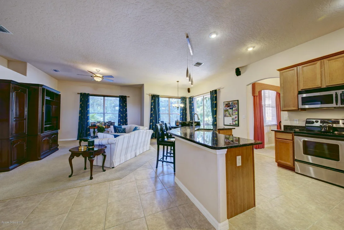 Photo of 4668 Alamanda Drive
