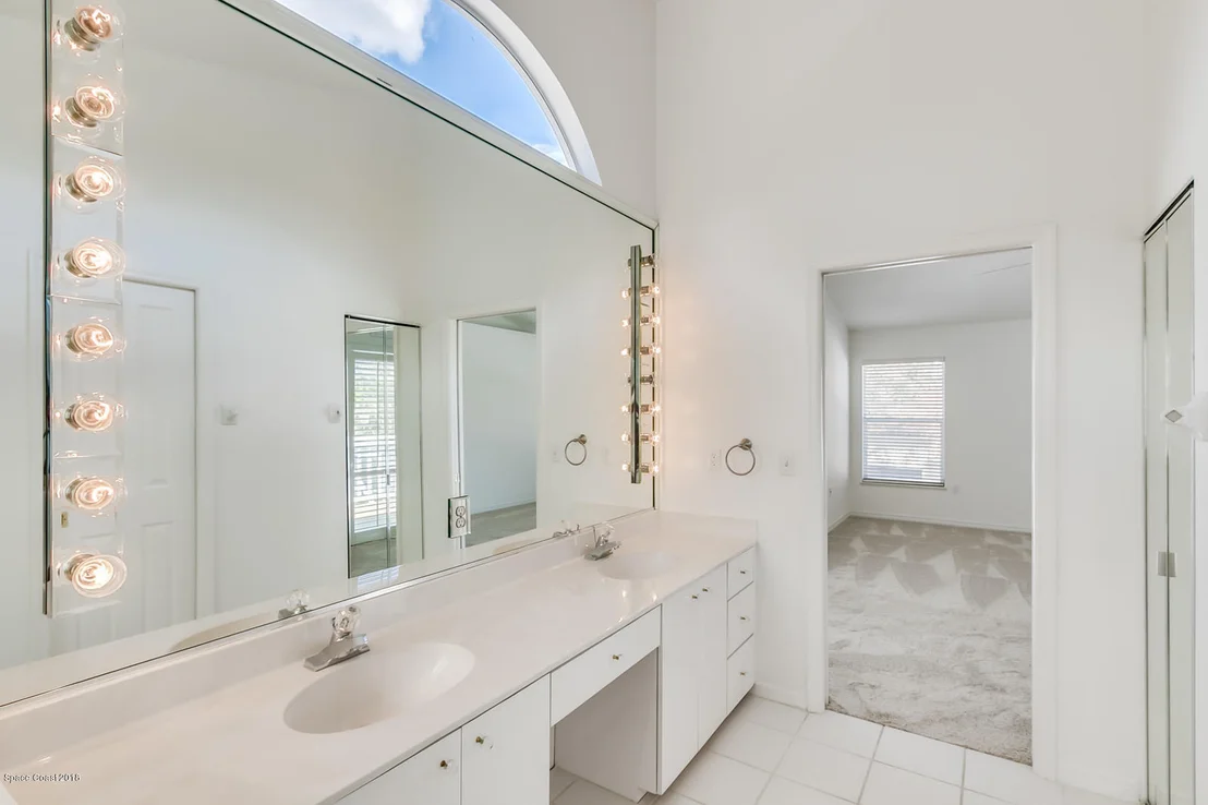 Photo of 612 Spring Lake Drive