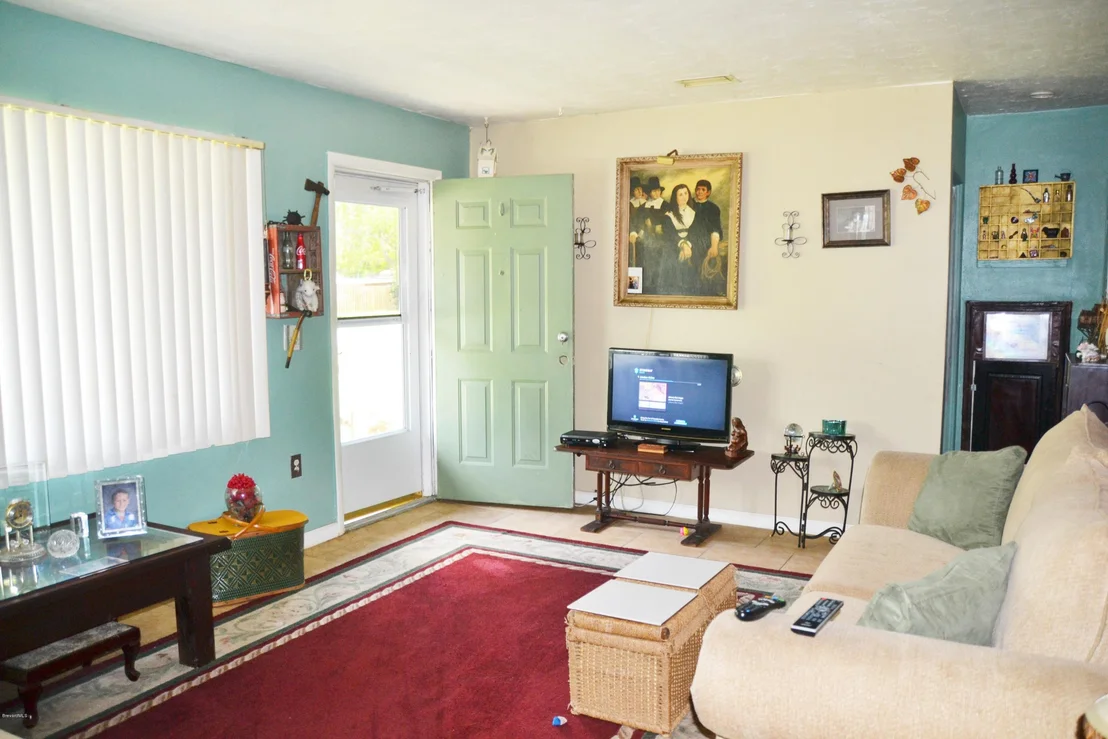 Photo of 189 Easy Street