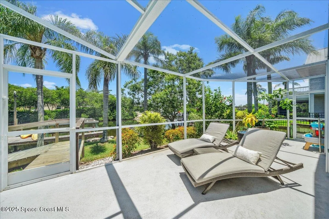 Photo of 489 Lanternback Island Drive