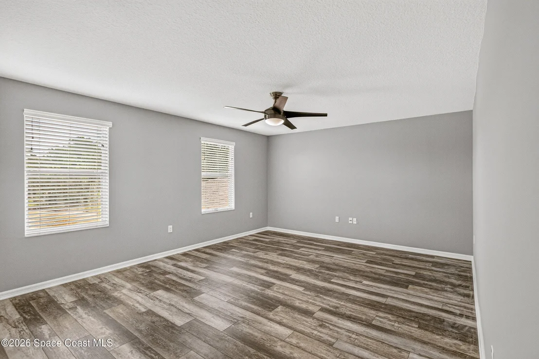 Photo of 3114 Burdock Avenue