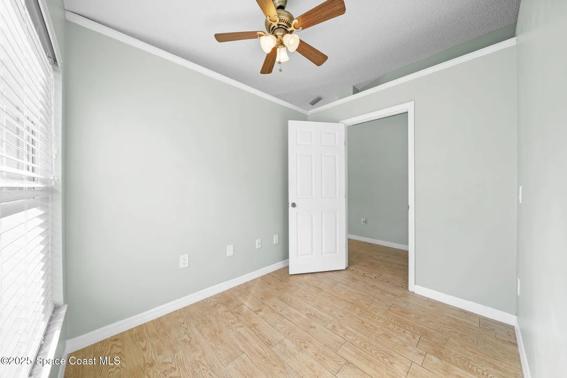 Photo of 574 Sedgewood Circle