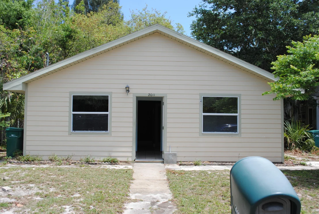 Photo of 2011 Bignonia Street